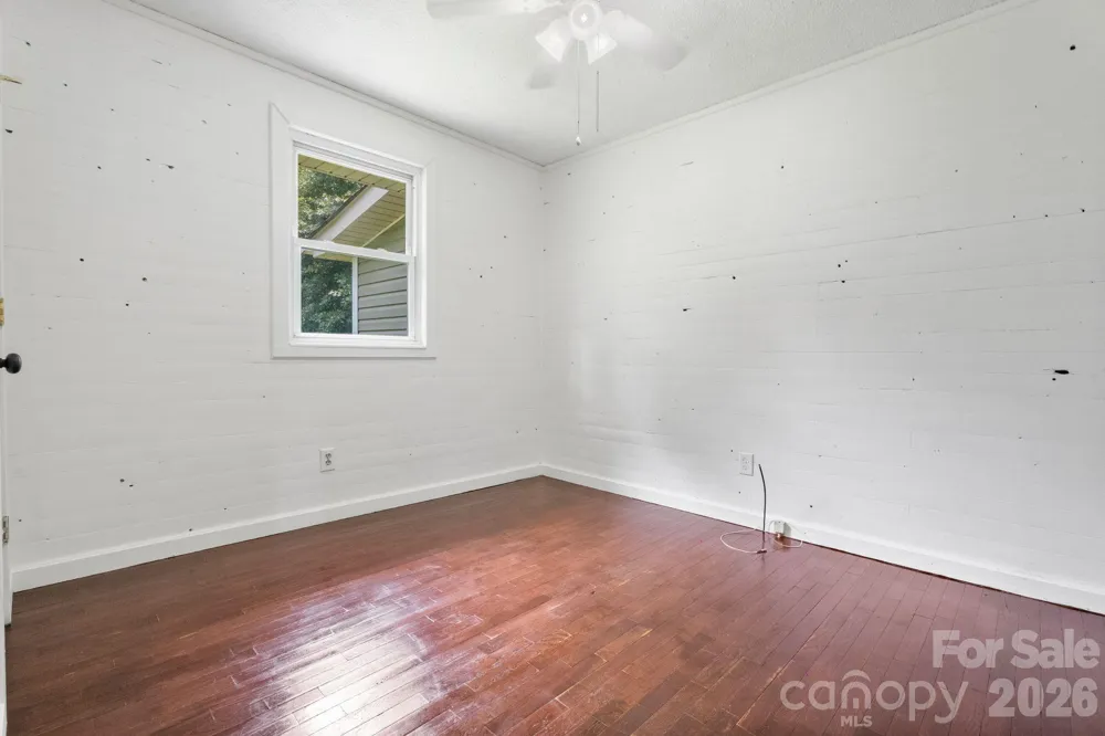 232 New Hope Way Marion, NC 28752