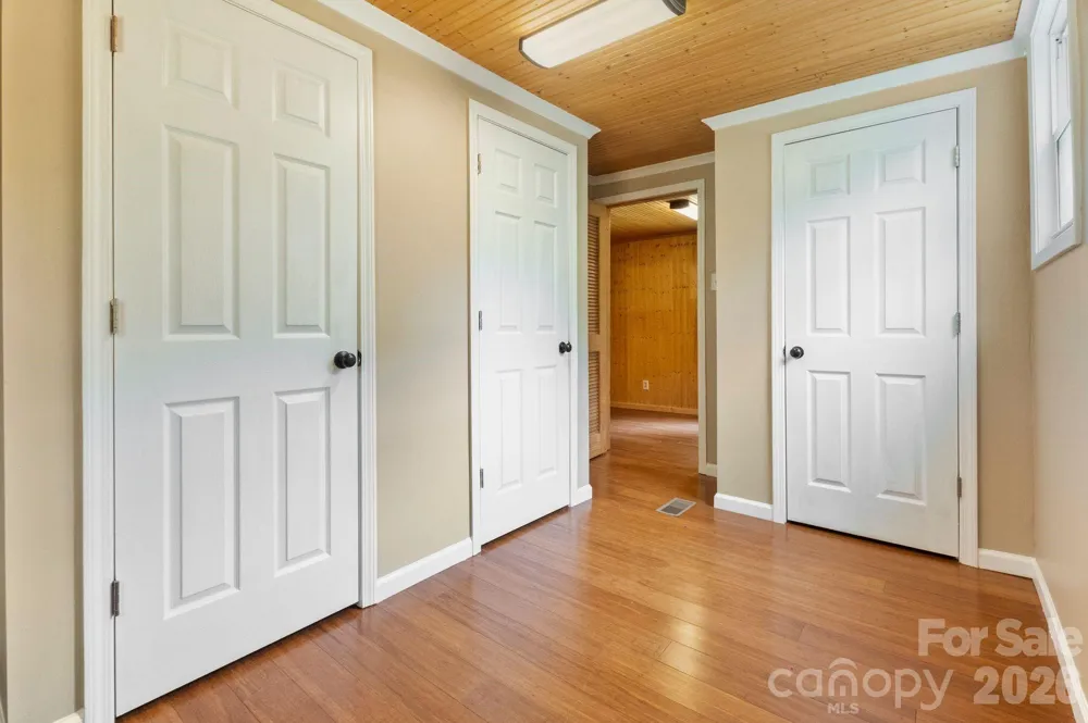 232 New Hope Way Marion, NC 28752