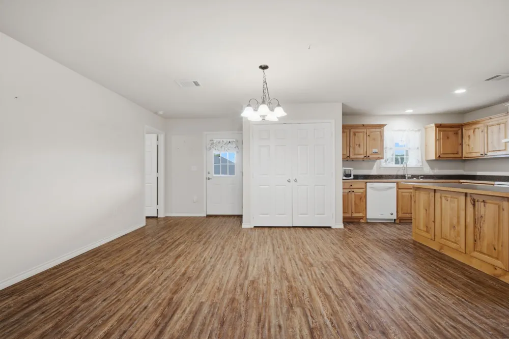 114 Wade Street Whitesboro, TX 76273