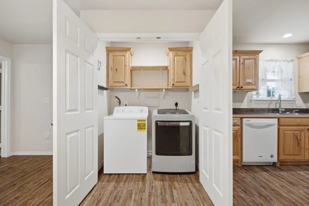 114 Wade Street Whitesboro, TX 76273