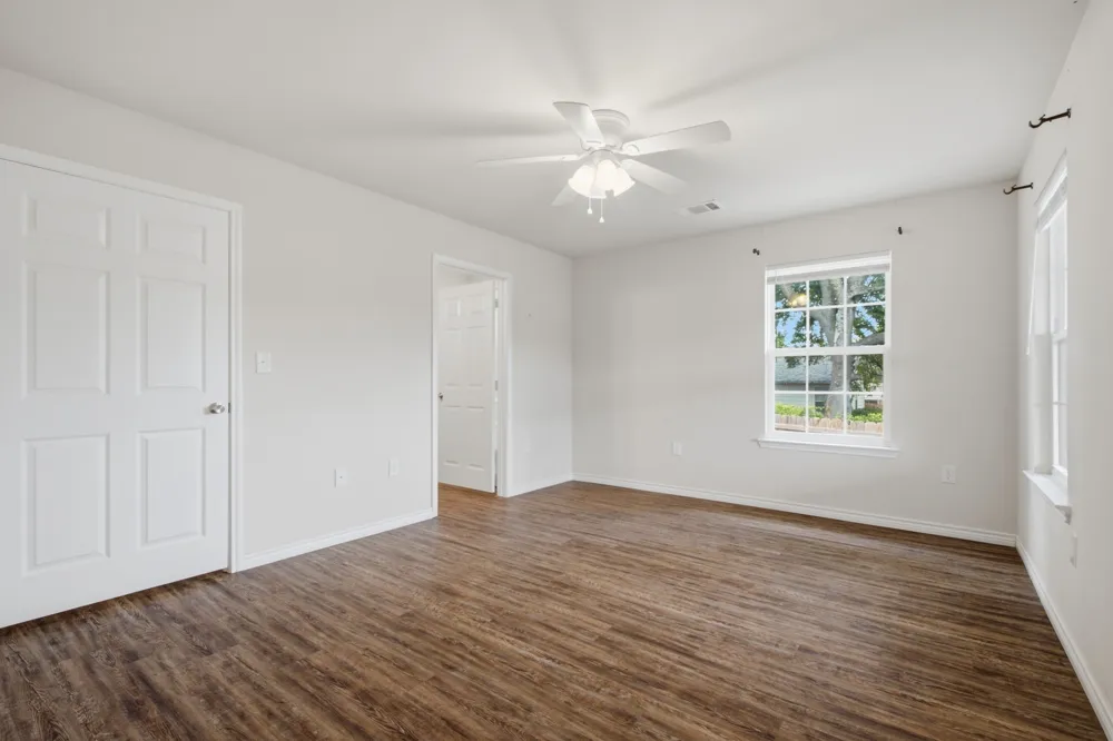 114 Wade Street Whitesboro, TX 76273