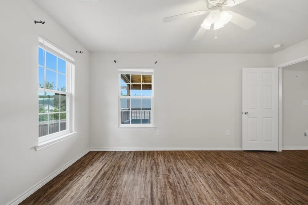 114 Wade Street Whitesboro, TX 76273