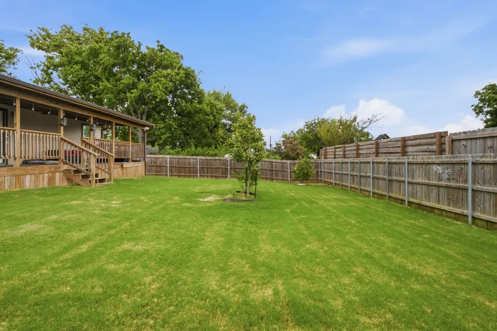 114 Wade Street Whitesboro, TX 76273