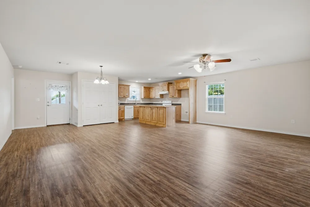 114 Wade Street Whitesboro, TX 76273