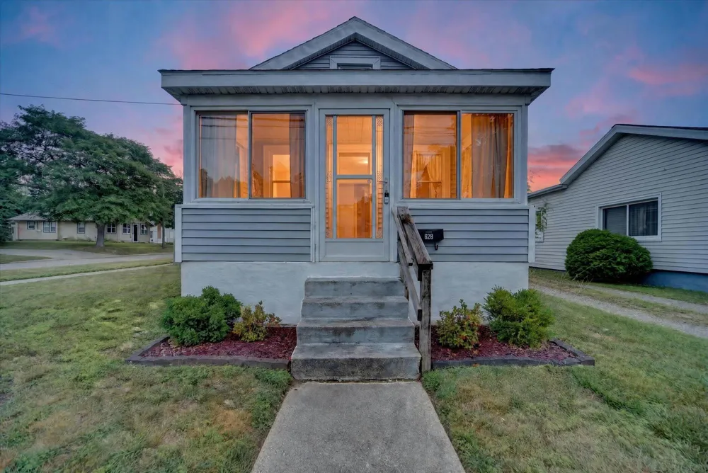 628 W North Street Jackson, MI 49202