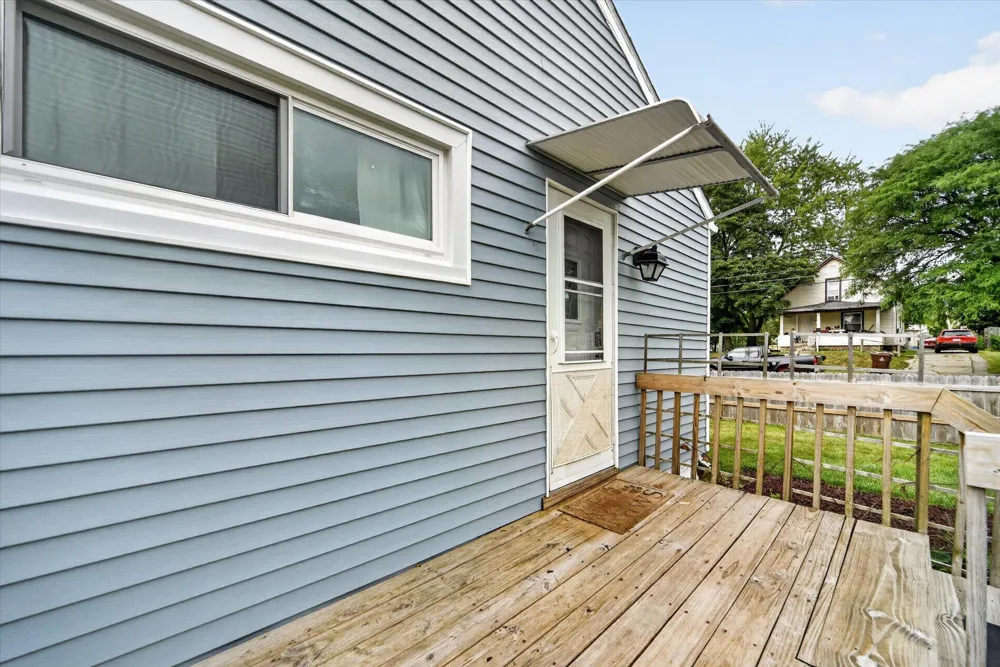 628 W North Street Jackson, MI 49202