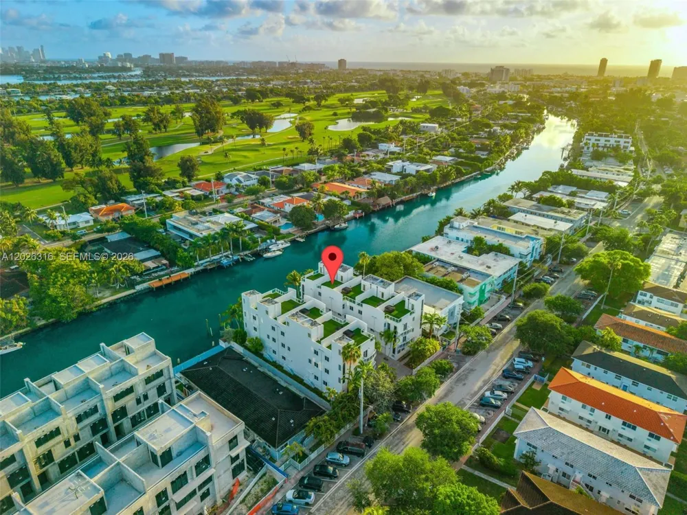 1975 Calais Dr #4 Miami Beach, FL 33141