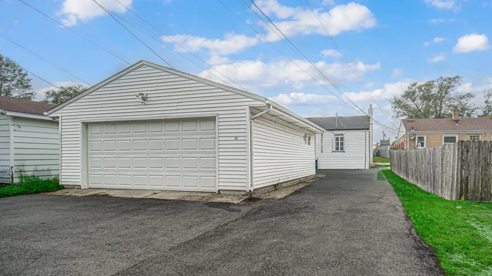 117 Wisconsin Street Hobart, IN 46342