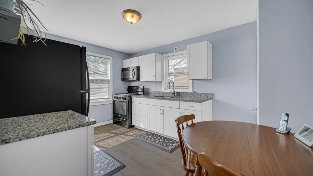 117 Wisconsin Street Hobart, IN 46342