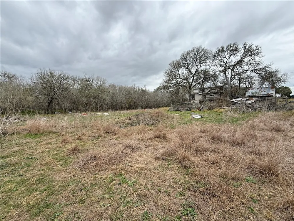 6275 Sandy Hollow Road Robstown, TX 78380