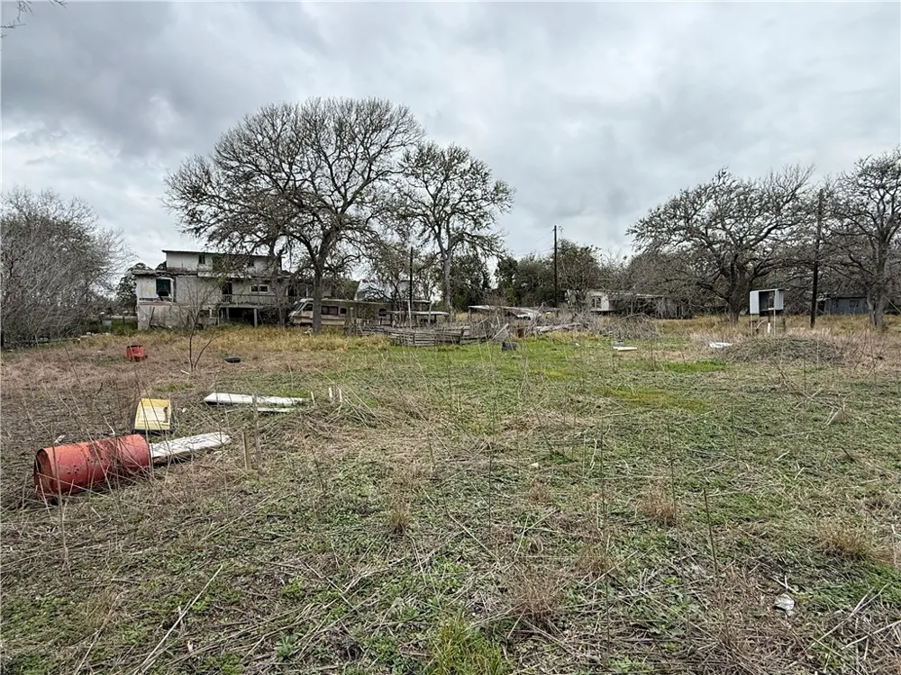 6275 Sandy Hollow Road Robstown, TX 78380