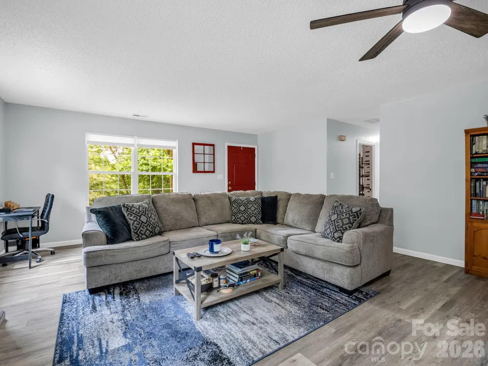 18 Buckle Ridge Weaverville, NC 28787
