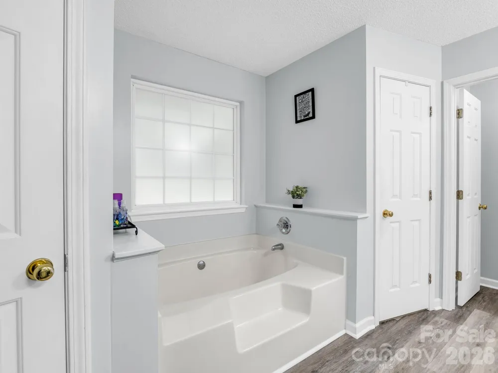 18 Buckle Ridge Weaverville, NC 28787