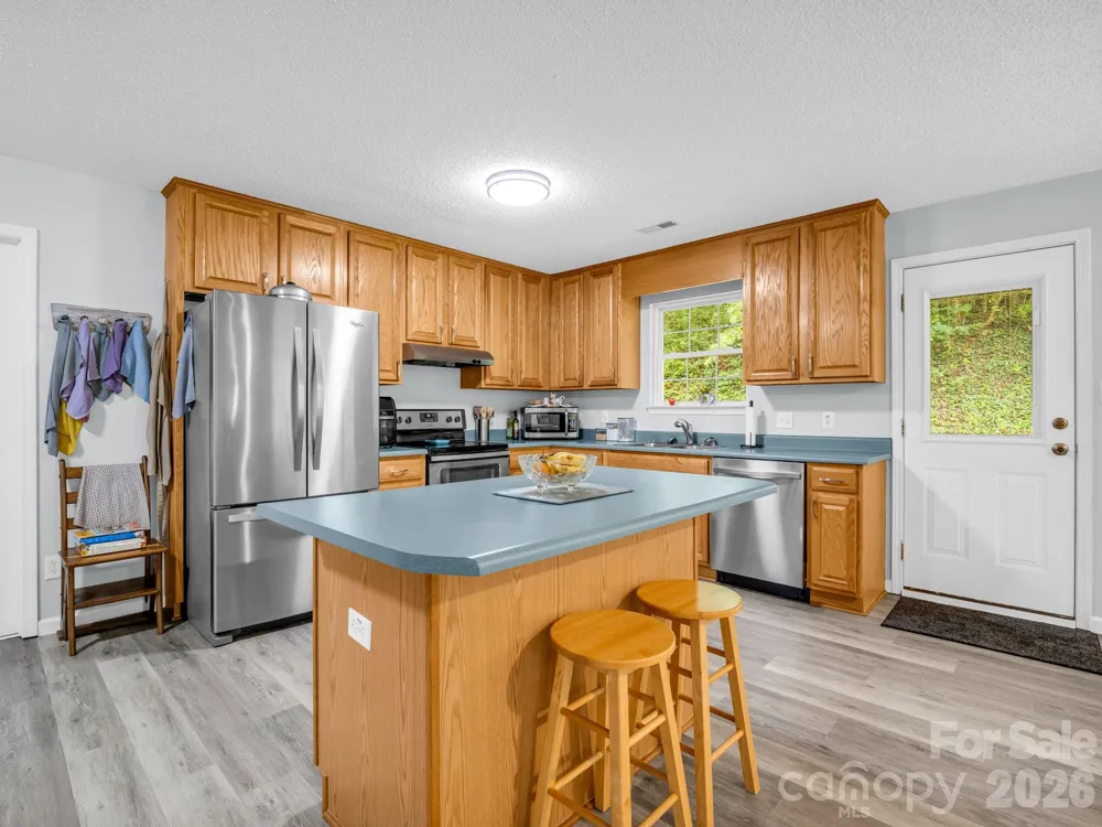 18 Buckle Ridge Weaverville, NC 28787