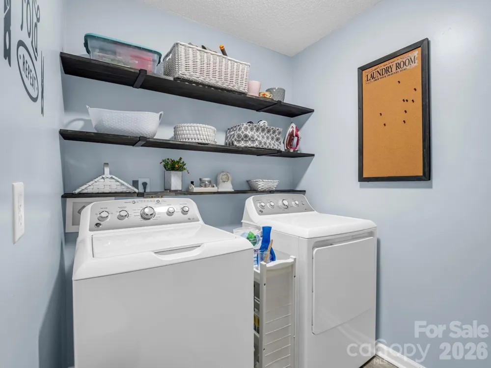 18 Buckle Ridge Weaverville, NC 28787