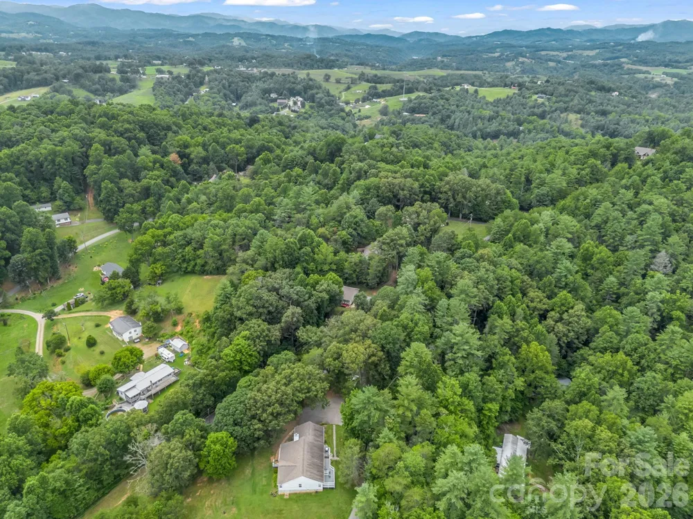 18 Buckle Ridge Weaverville, NC 28787