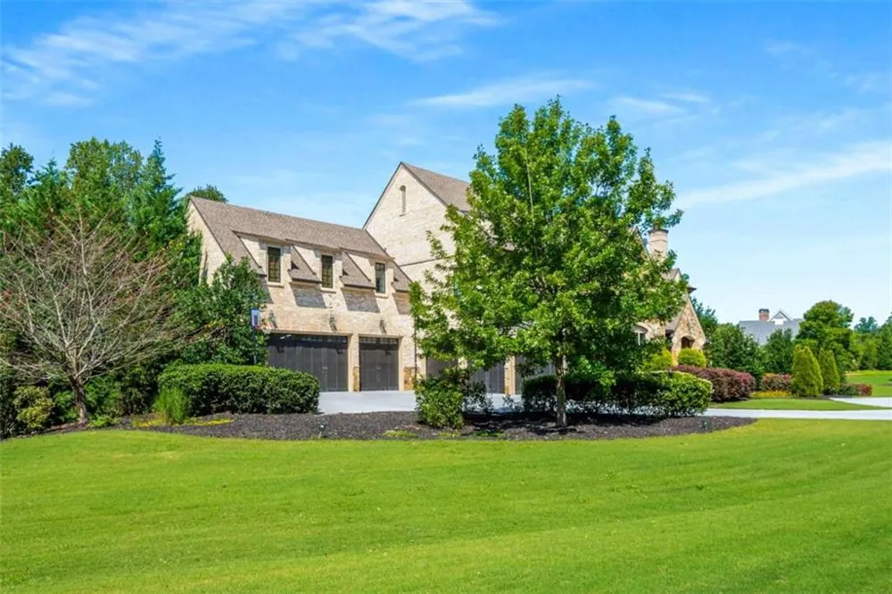 2340 Thisel Down Drive Statham, GA 30666