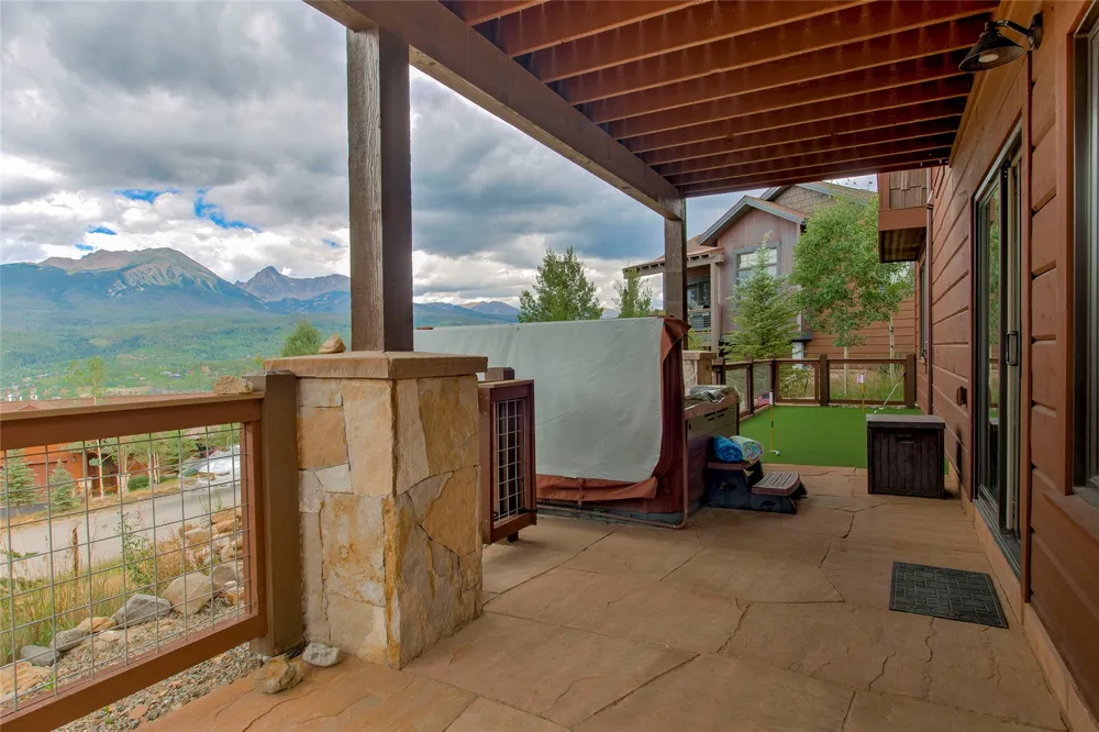 160 Stonefly Drive Silverthorne, CO 80498