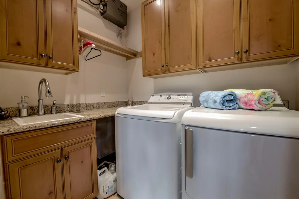 160 Stonefly Drive Silverthorne, CO 80498