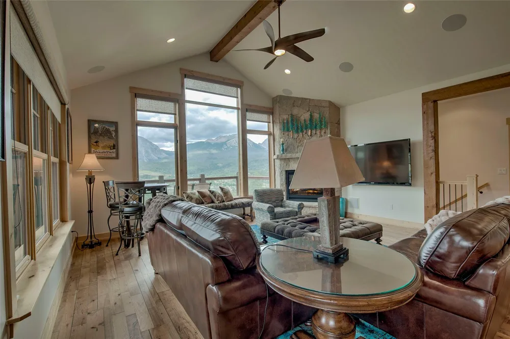 160 Stonefly Drive Silverthorne, CO 80498