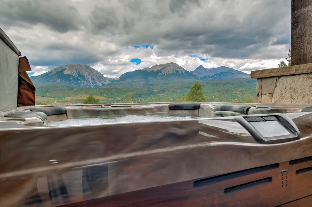 160 Stonefly Drive Silverthorne, CO 80498