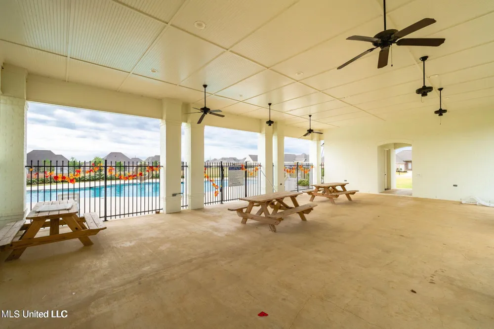 420 Aurora Circle Canton, MS 39046
