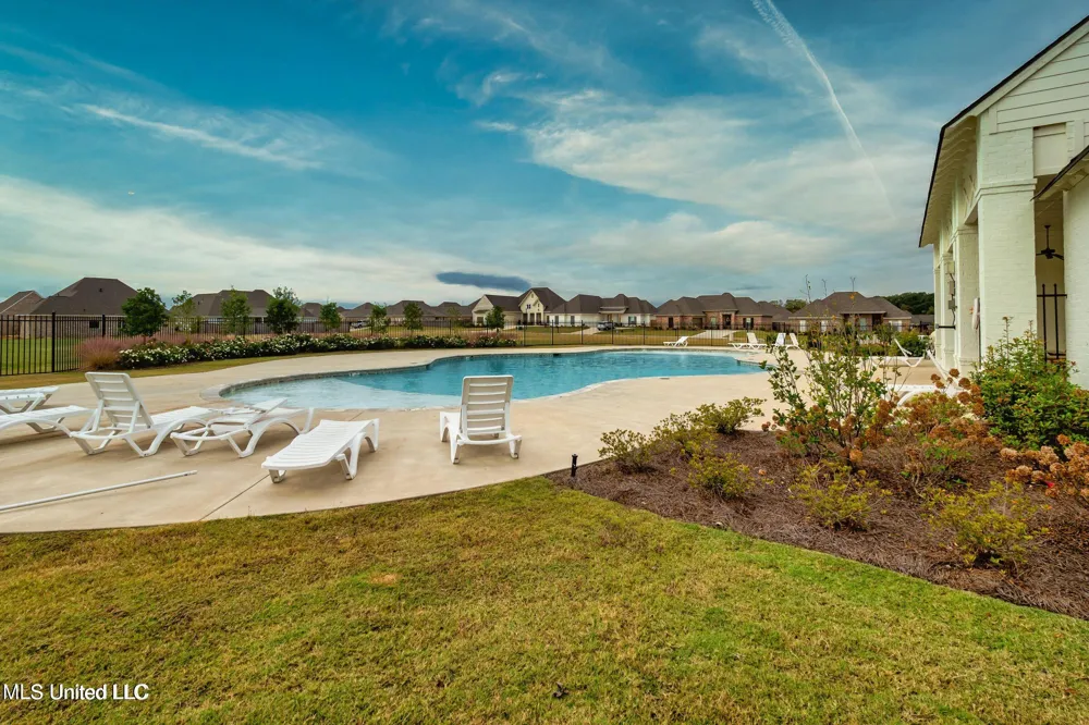 420 Aurora Circle Canton, MS 39046