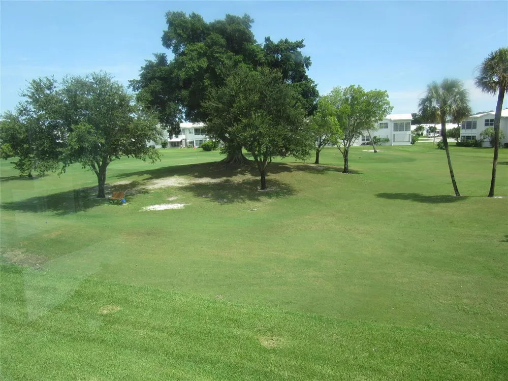 2650 W GOLF BOULEVARD #255 Pompano Beach, FL 33064