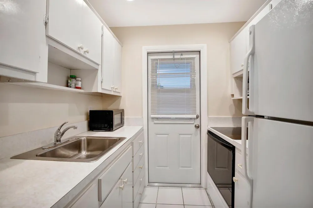 2650 W GOLF BOULEVARD #255 Pompano Beach, FL 33064