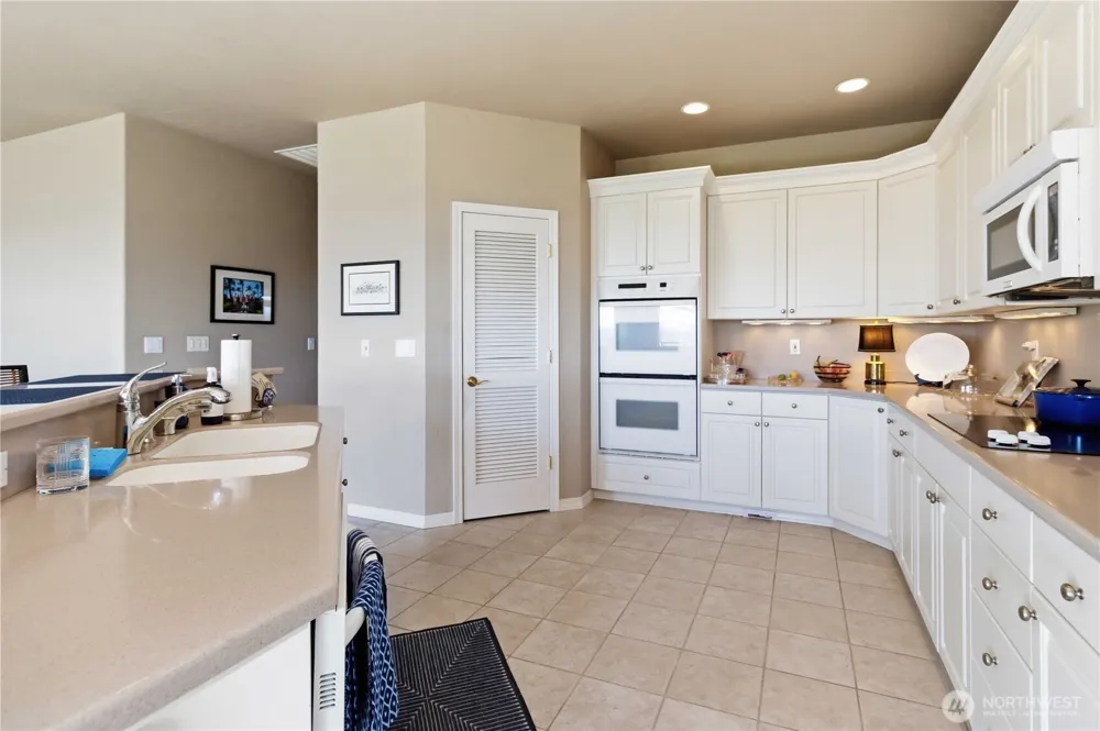 193 Alderwood Drive Chehalis, WA 98532
