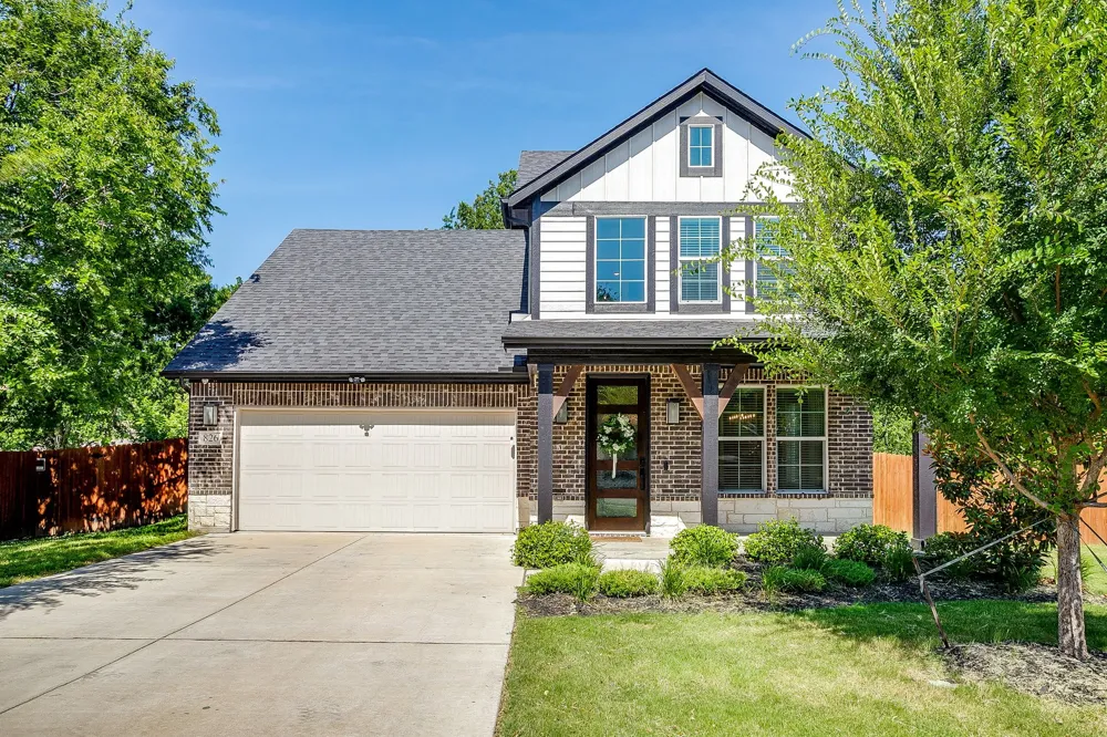826 Rumfield Road White Settlement, TX 76108