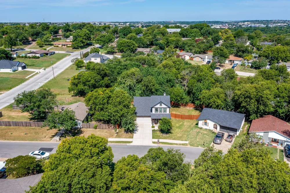 826 Rumfield Road White Settlement, TX 76108