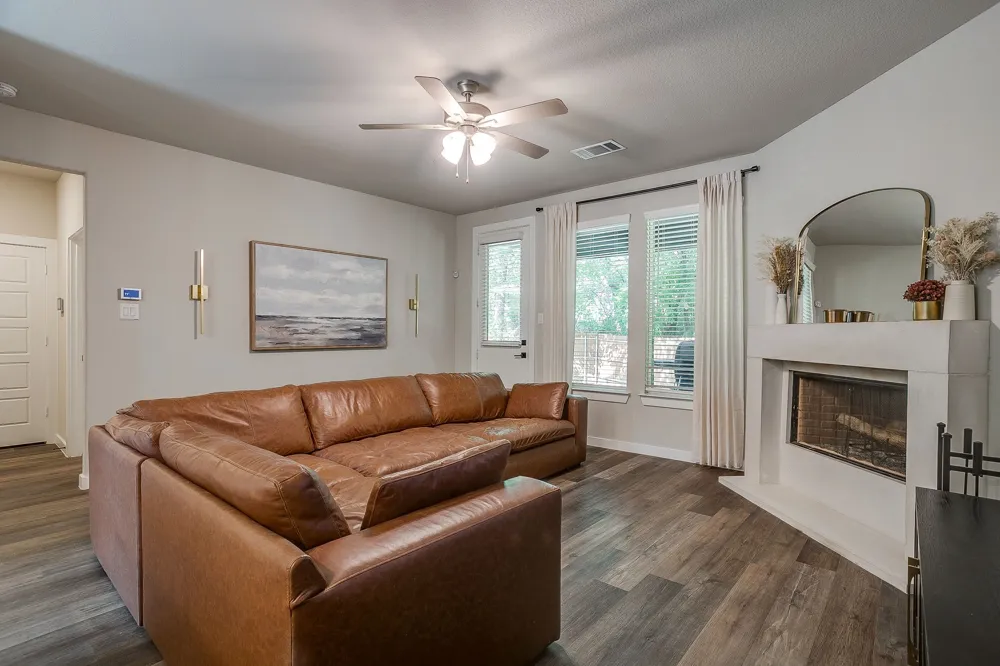 826 Rumfield Road White Settlement, TX 76108