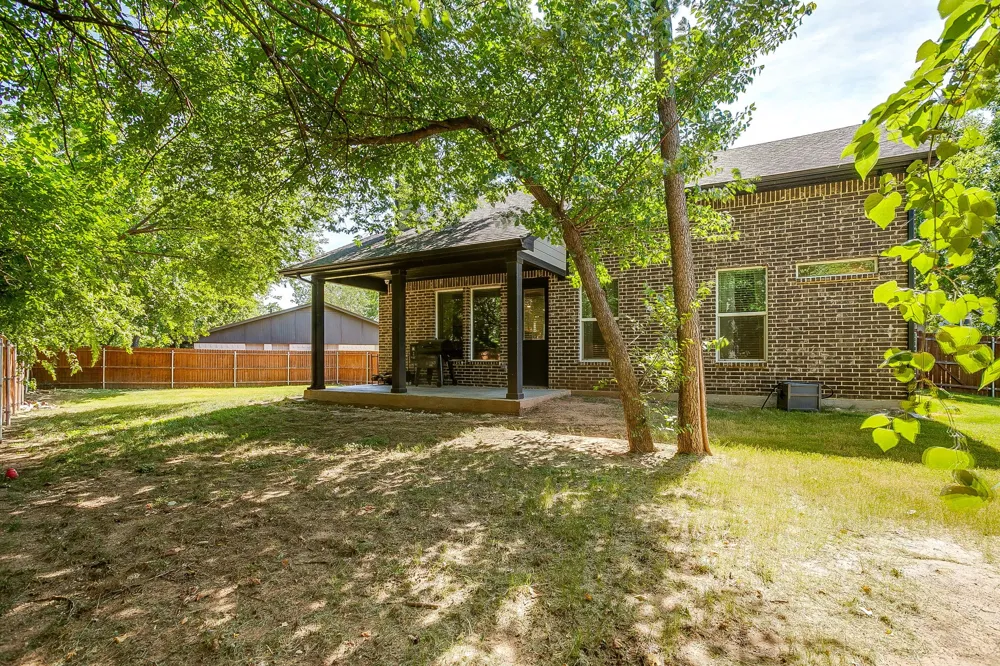 826 Rumfield Road White Settlement, TX 76108