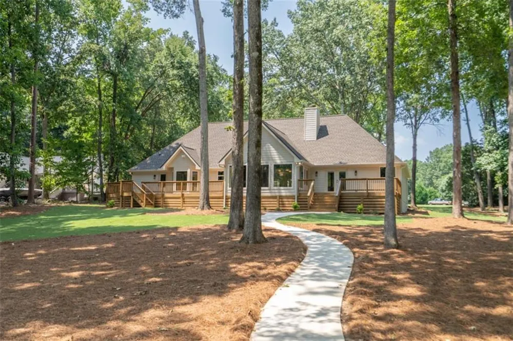 200 Whitney Street Eatonton, GA 31024