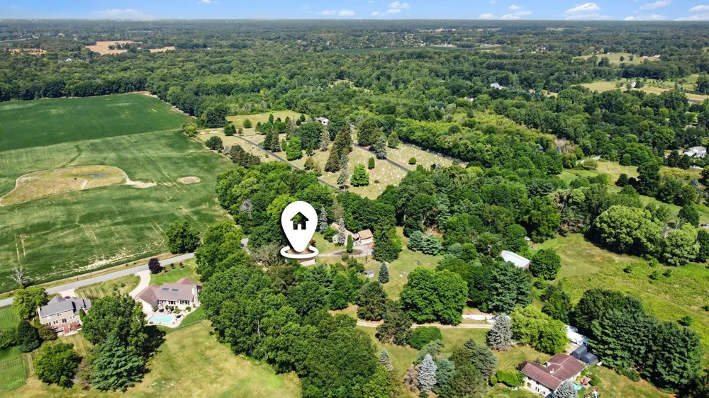 3988 Beeman Road Williamston, MI 48895