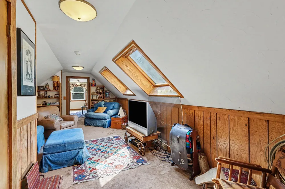 3988 Beeman Road Williamston, MI 48895