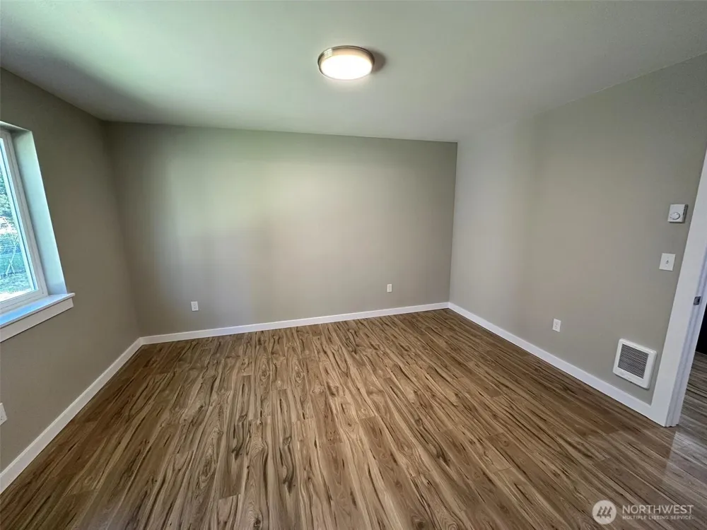 470 Volans Avenue SW Ocean Shores, WA 98569