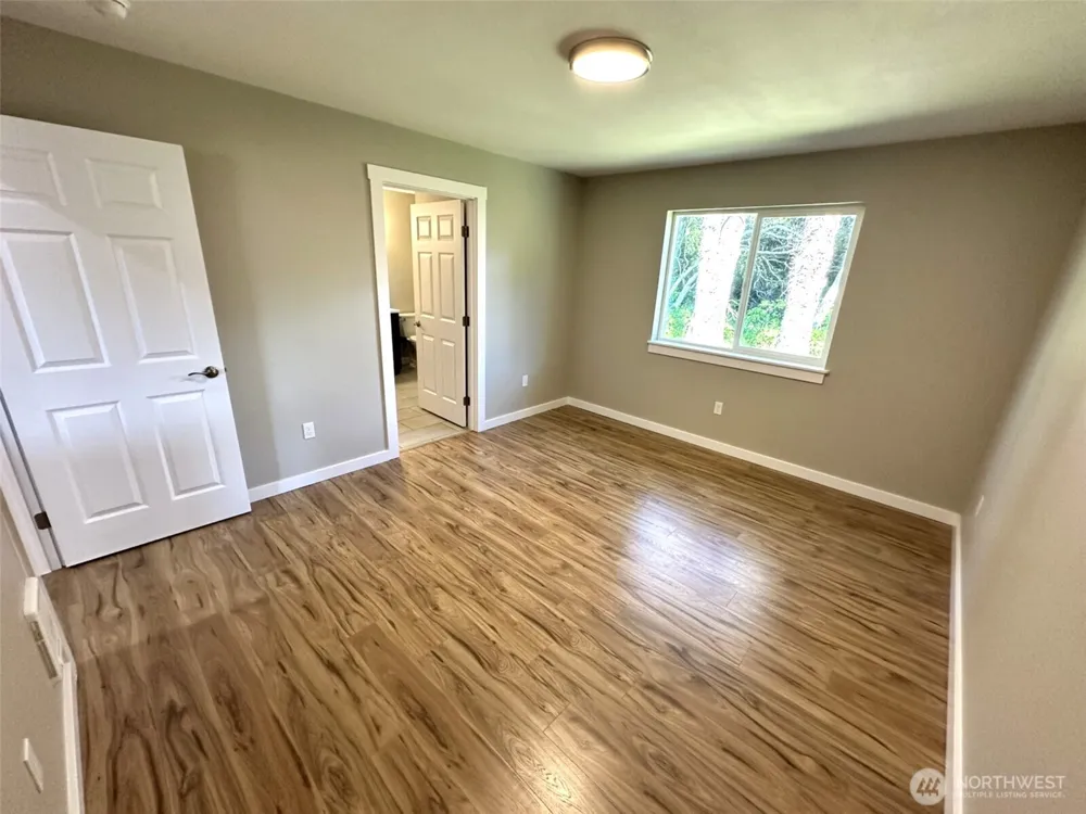 470 Volans Avenue SW Ocean Shores, WA 98569