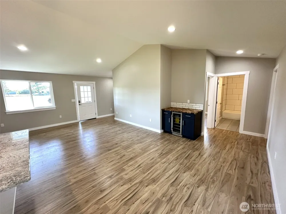 470 Volans Avenue SW Ocean Shores, WA 98569