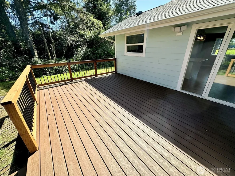 470 Volans Avenue SW Ocean Shores, WA 98569
