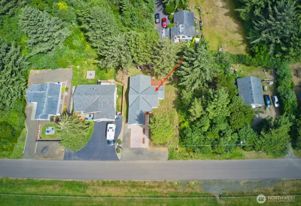 470 Volans Avenue SW Ocean Shores, WA 98569