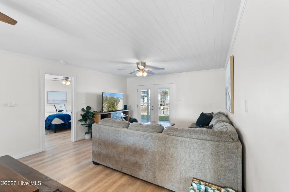 107 Lions Paw Street Holden Beach, NC 28462