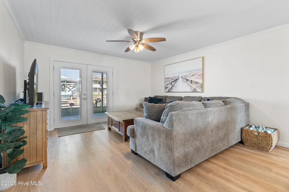 107 Lions Paw Street Holden Beach, NC 28462