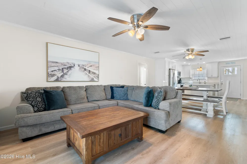 107 Lions Paw Street Holden Beach, NC 28462