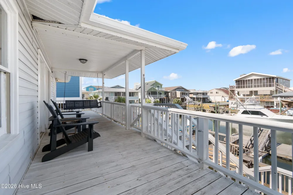 107 Lions Paw Street Holden Beach, NC 28462
