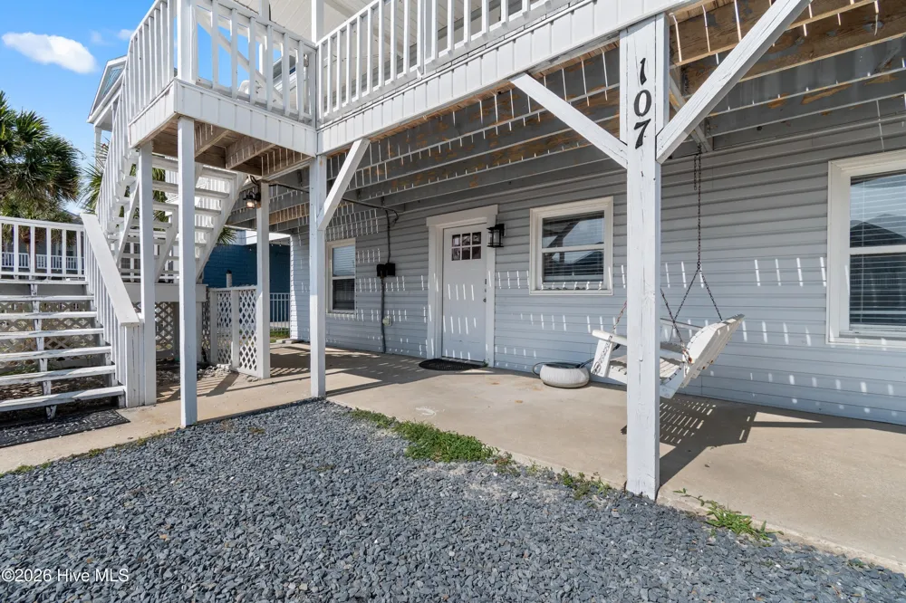 107 Lions Paw Street Holden Beach, NC 28462