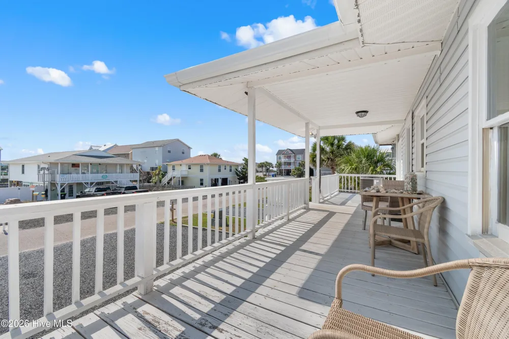 107 Lions Paw Street Holden Beach, NC 28462