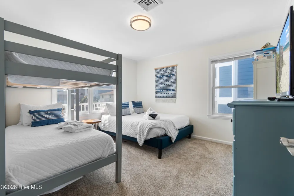 107 Lions Paw Street Holden Beach, NC 28462