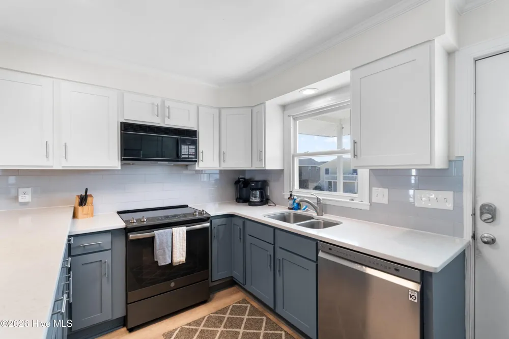 107 Lions Paw Street Holden Beach, NC 28462